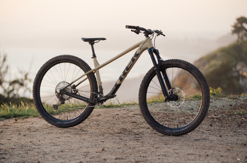 Trek refreshes the Roscoe for 2022 offroad.cc